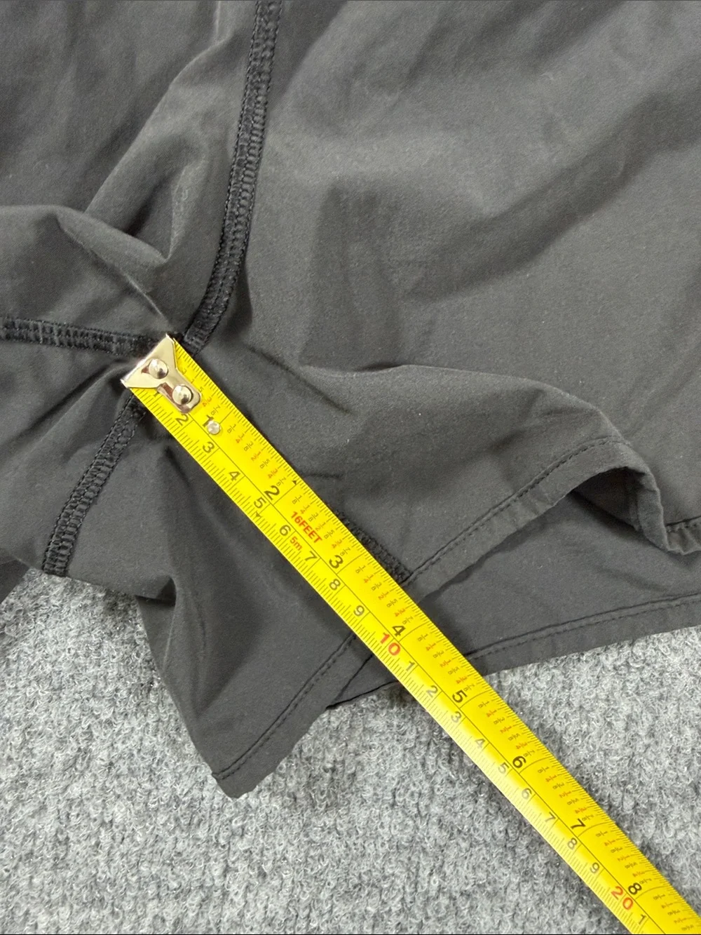 Lululemon Tracker Low-Rise Lined Short 4” - Black Size 8